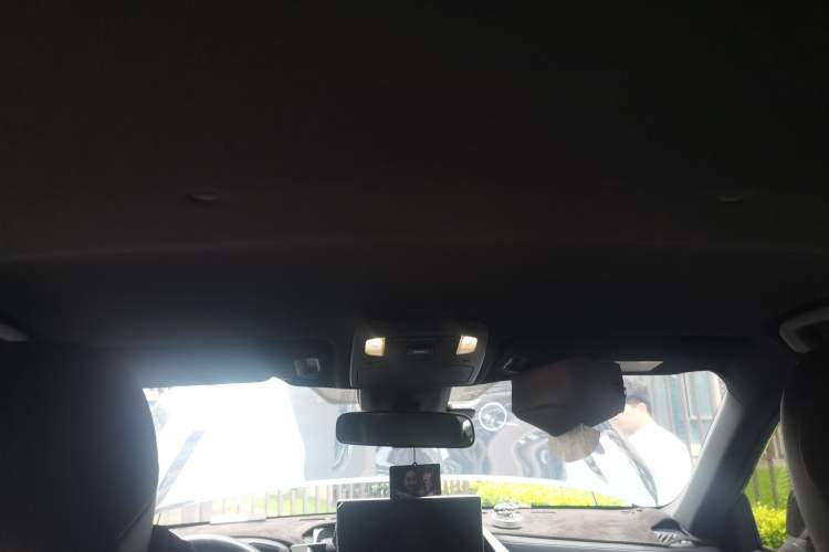 Used Toyota Crown Kluger 2021 2.5L HEV Two-Wheel Drive Entry Version Headliner
