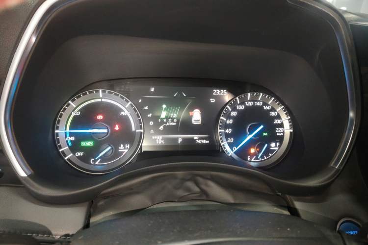 Used Toyota Crown Kluger 2021 2.5L HEV Four-Wheel Drive Luxury Edition Instrument Cluster