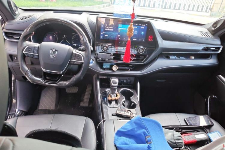 Used Toyota Crown Kluger 2021 2.5L HEV Four-Wheel Drive Premium Edition Interior 2