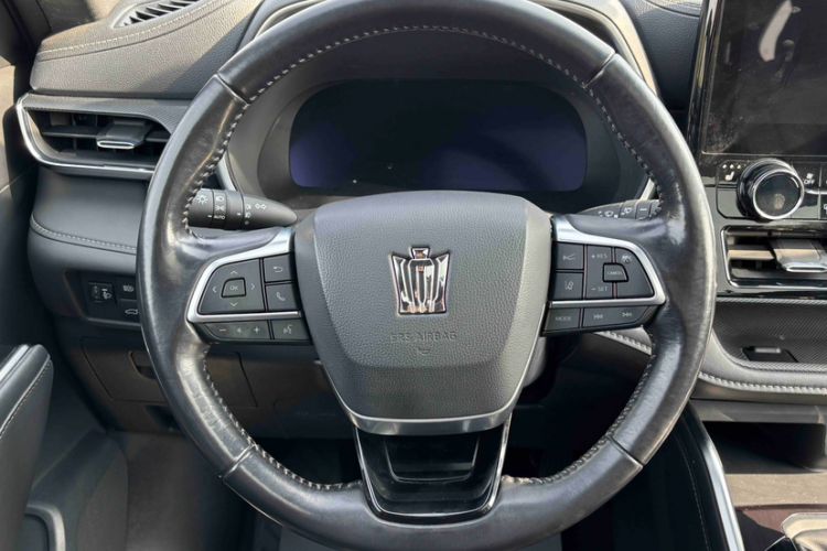 Used Toyota Crown Kluger 2021 2.5L HEV Four-Wheel Drive Premium Edition Interior 2