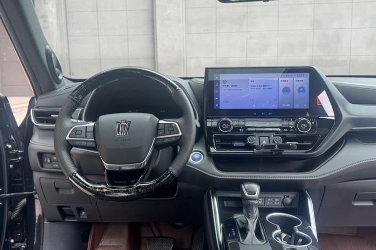 Used Toyota Crown Kluger 2021 2.5L HEV Four-Wheel Drive Premium Edition Interior 2