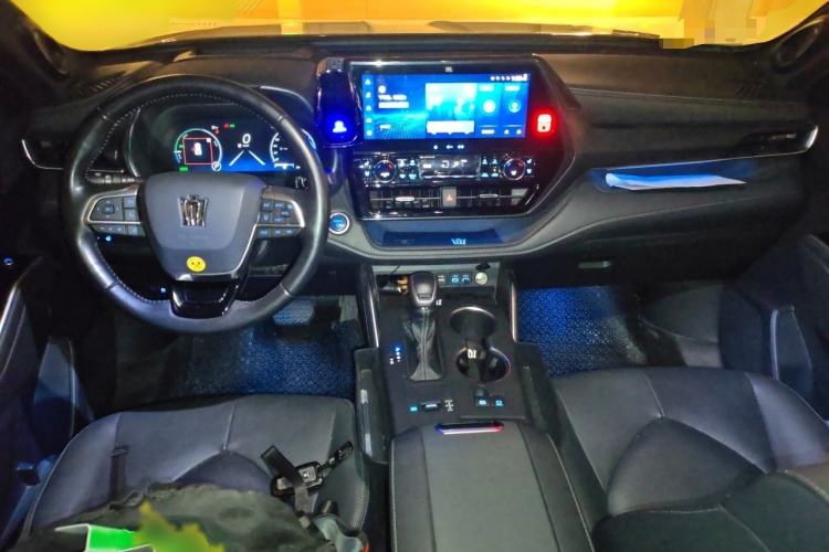 Used Toyota Crown Kluger 2021 2.5L HEV Four-Wheel Drive Flagship Edition Interior 2