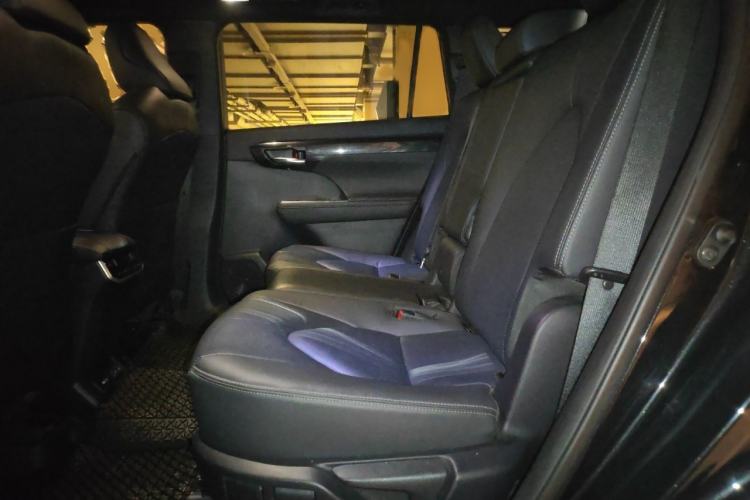Used Toyota Crown Kluger 2021 2.5L HEV Four-Wheel Drive Flagship Edition Interior 4