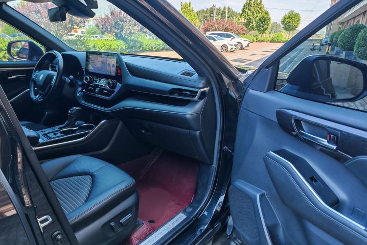 Used Toyota Crown Kluger 2021 2.5L HEV Four-Wheel Drive Premium Edition Interior 7