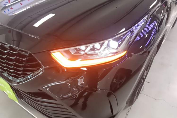 Used Toyota Crown Kluger 2021 2.5L HEV Four-Wheel Drive Luxury Edition Left Front Headlight