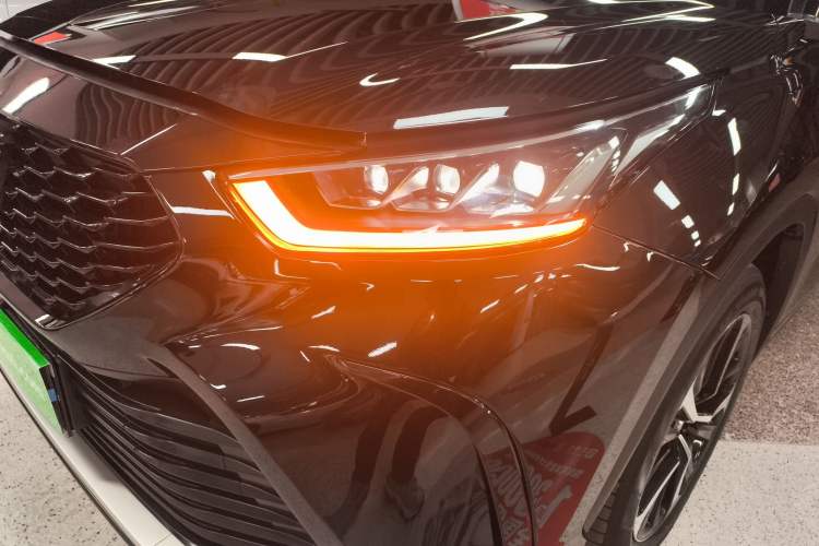 Used Toyota Crown Kluger 2021 2.5L HEV Four-Wheel Drive Luxury Edition Left Front Headlight