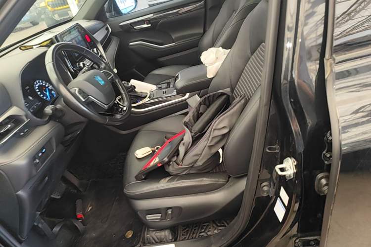 Used Toyota Crown Kluger 2021 2.5L HEV Four-Wheel Drive Luxury Edition Left Front Seat