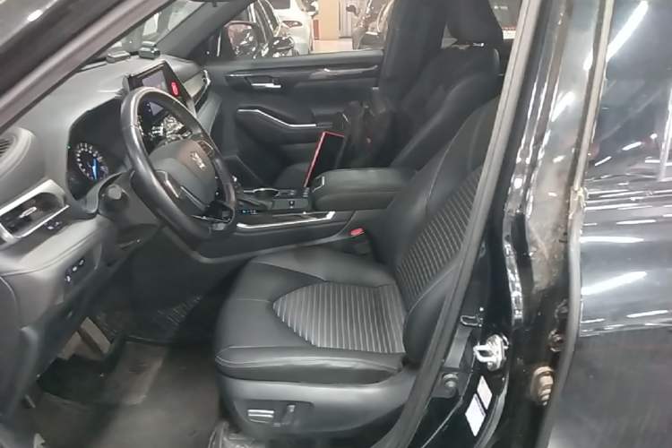 Used Toyota Crown Kluger 2021 2.5L HEV Four-Wheel Drive Luxury Edition Left Front Seat