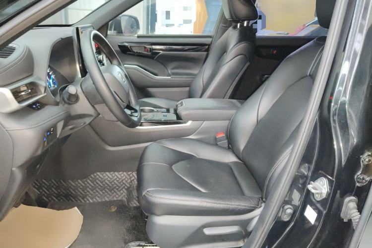 Used Toyota Crown Kluger 2021 2.5L HEV Two-Wheel Drive Entry Version Left Front Seat