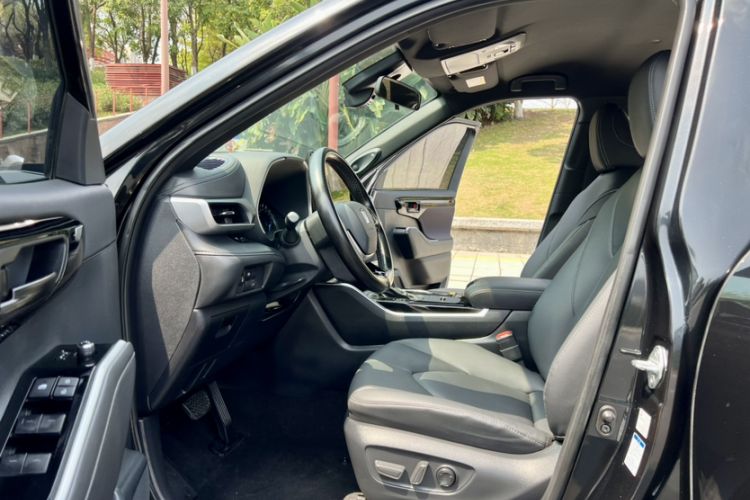 Used Toyota Crown Kluger 2021 2.5L HEV Four-Wheel Drive Elite Edition Left Front Seat
