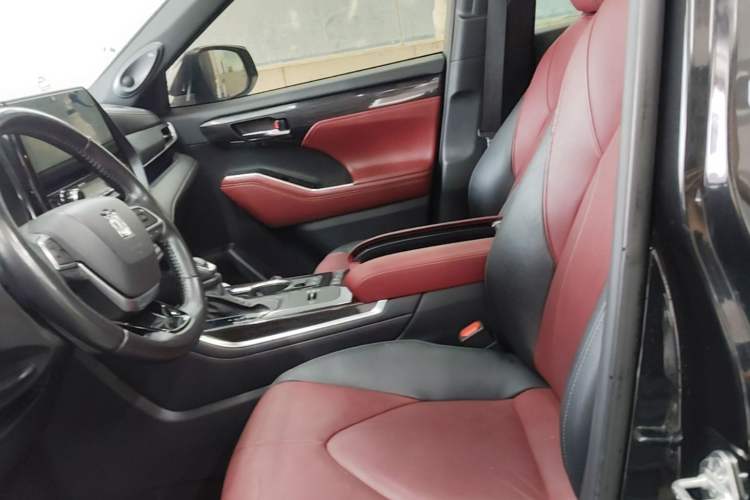 Used Toyota Crown Kluger 2021 2.5L HEV Four-Wheel Drive Flagship Edition Left Front Seat