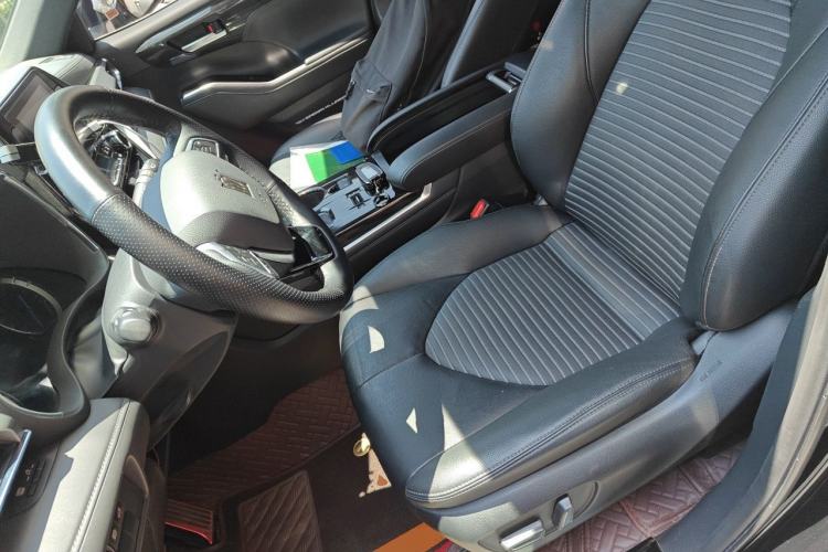 Used Toyota Crown Kluger 2021 2.5L HEV Four-Wheel Drive Luxury Edition Left Front Seat