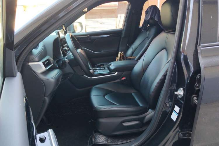 Used Toyota Crown Kluger 2021 2.5L HEV Four-Wheel Drive Elite Edition Left Front Seat