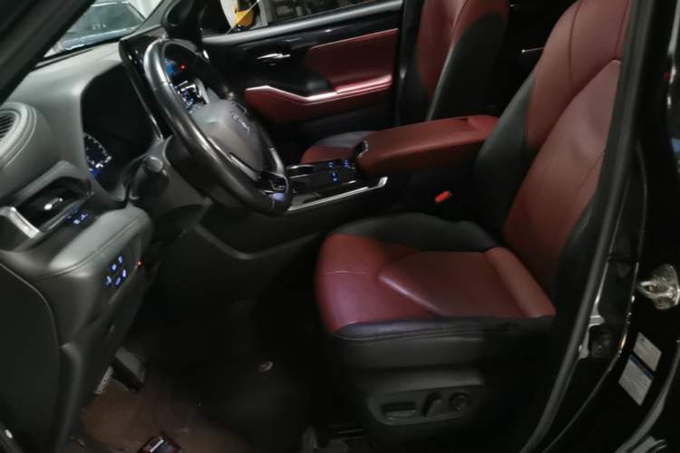Used Toyota Crown Kluger 2021 2.5L HEV Four-Wheel Drive Flagship Edition Left Front Seat
