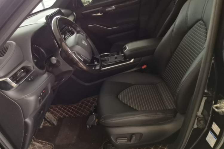 Used Toyota Crown Kluger 2021 2.5L HEV Four-Wheel Drive Luxury Edition Left Front Seat