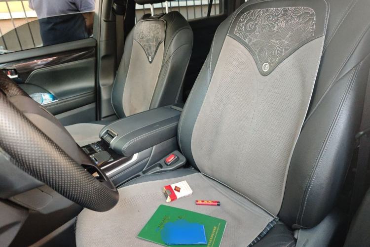 Used Toyota Crown Kluger 2021 2.5L HEV Four-Wheel Drive Luxury Edition Left Front Seat