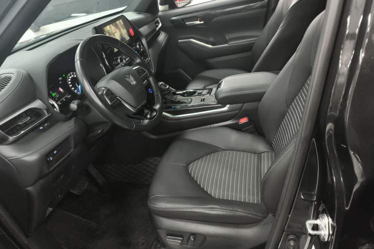 Used Toyota Crown Kluger 2021 2.5L HEV Four-Wheel Drive Luxury Edition Left Front Seat