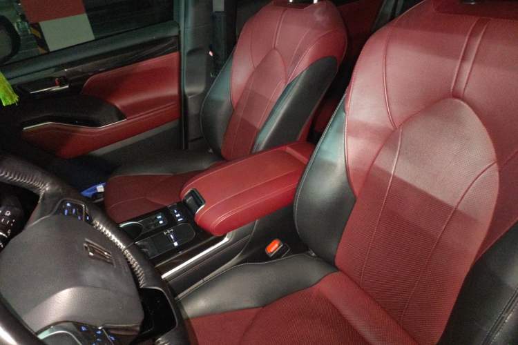 Used Toyota Crown Kluger 2021 2.5L HEV Four-Wheel Drive Flagship Edition Left Front Seat