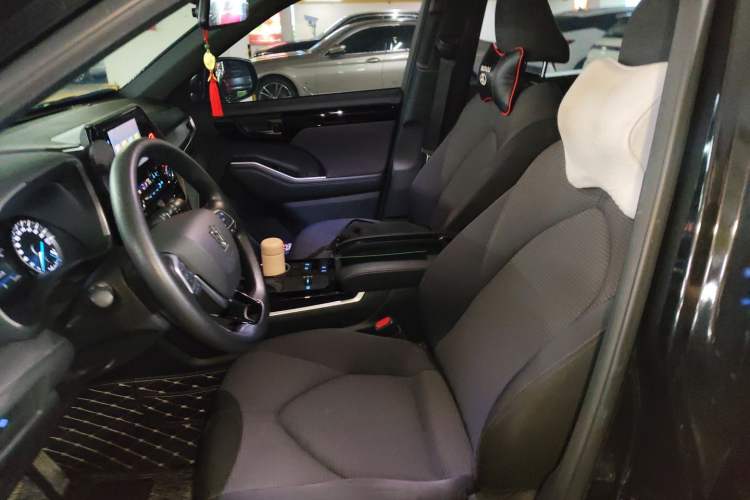 Used Toyota Crown Kluger 2021 2.5L HEV Two-Wheel Drive Entry Version Left Front Seat