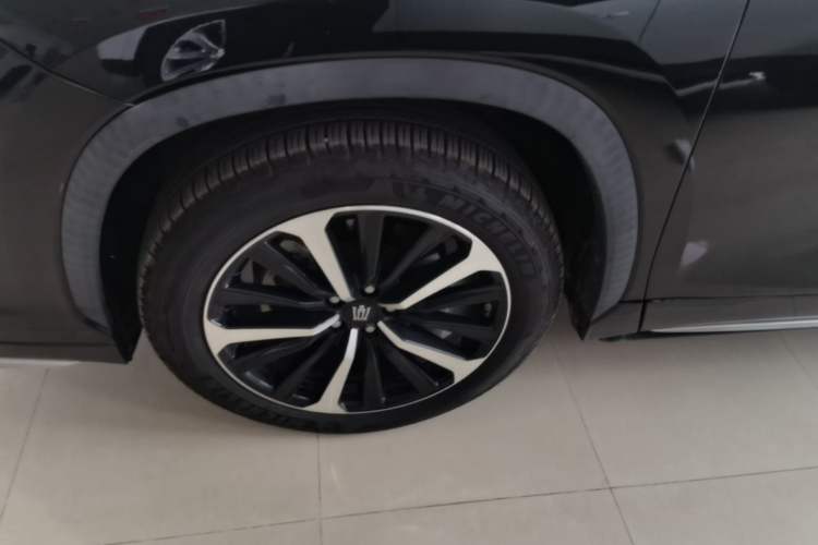 Used Toyota Crown Kluger 2021 2.5L HEV Four-Wheel Drive Luxury Edition Left Front Wheel Hub