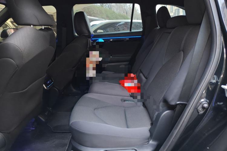 Used Toyota Crown Kluger 2021 2.5L HEV Four-Wheel Drive Elite Edition Left Rear Seat