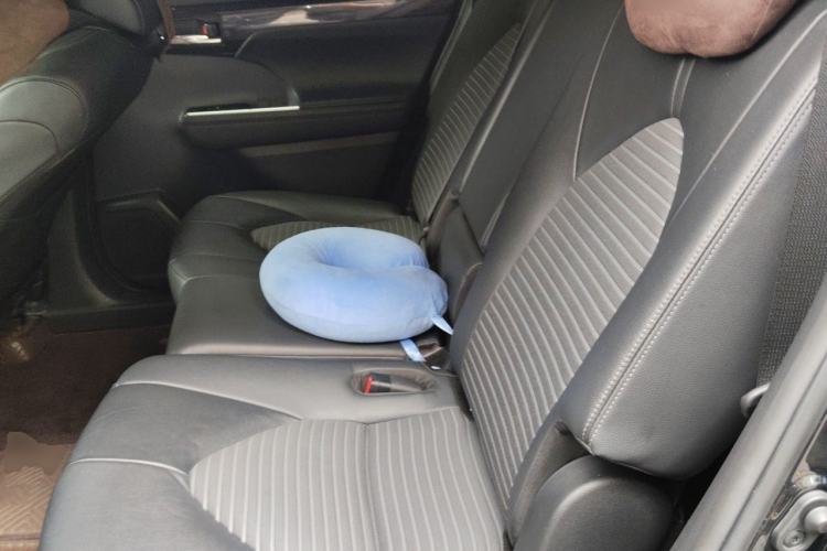 Used Toyota Crown Kluger 2021 2.5L HEV Four-Wheel Drive Premium Edition Left Rear Seat