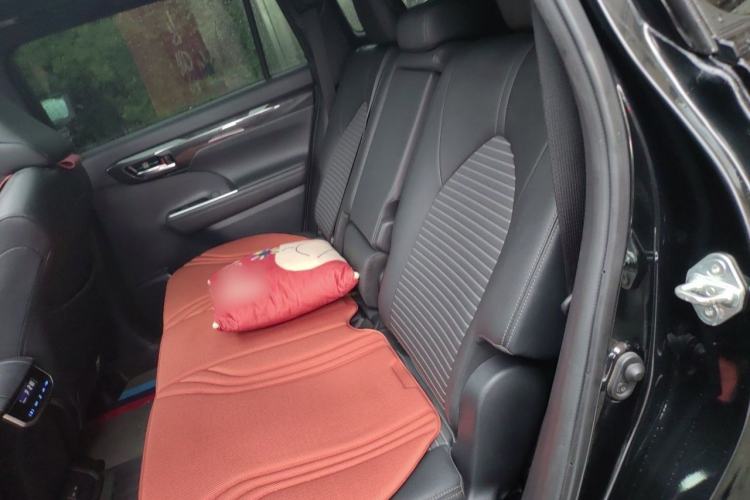 Used Toyota Crown Kluger 2021 2.5L HEV Four-Wheel Drive Premium Edition Left Rear Seat