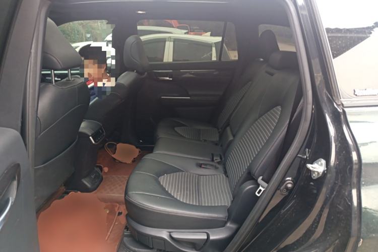 Used Toyota Crown Kluger 2021 2.5L HEV Four-Wheel Drive Premium Edition Left Rear Seat