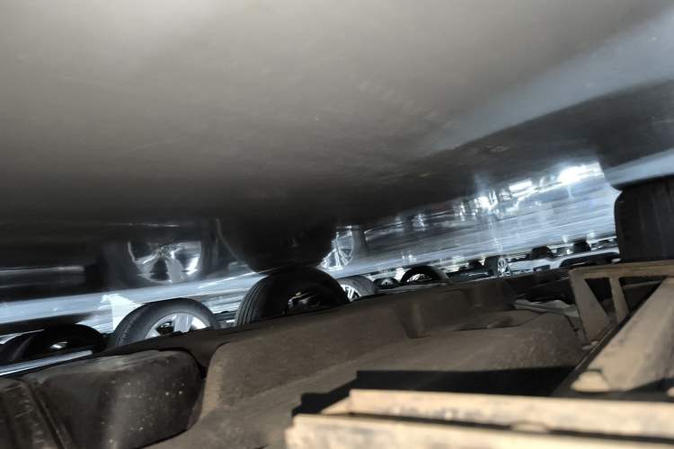 Used Toyota Crown Kluger 2021 2.5L HEV Four-Wheel Drive Flagship Edition Left Side Sill
