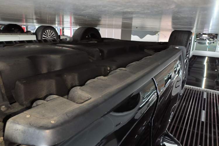Used Toyota Crown Kluger 2021 2.5L HEV Four-Wheel Drive Premium Edition Left Side Sill