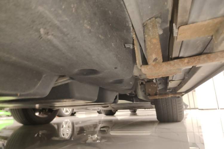 Used Toyota Crown Kluger 2021 2.5L HEV Four-Wheel Drive Premium Edition Left Side Sill