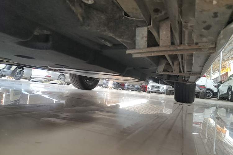 Used Toyota Crown Kluger 2021 2.5L HEV Four-Wheel Drive Luxury Edition Left Side Sill