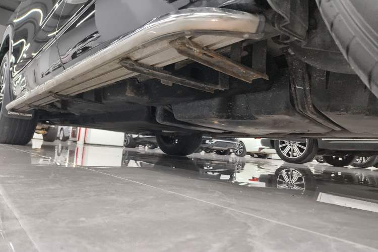 Used Toyota Crown Kluger 2021 2.5L HEV Four-Wheel Drive Premium Edition Left Side Sill