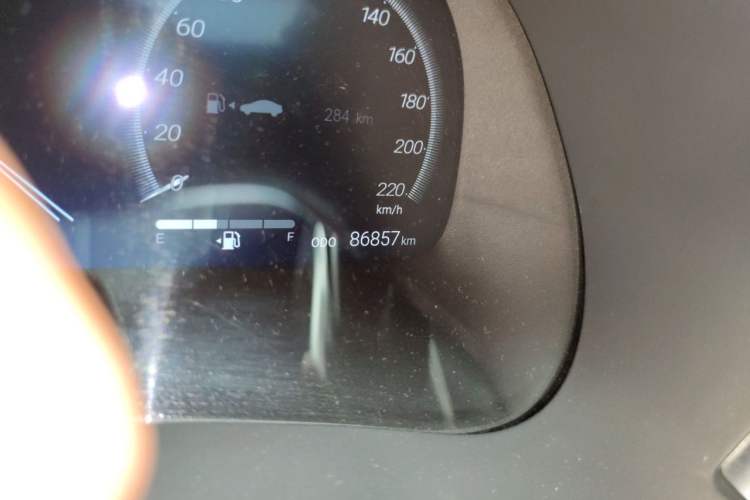 Used Toyota Crown Kluger 2021 2.5L HEV Four-Wheel Drive Premium Edition Odometer Close Up