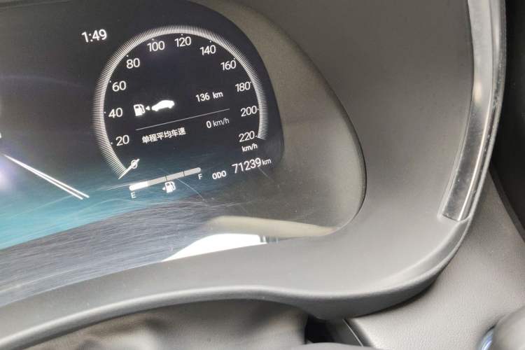Used Toyota Crown Kluger 2021 2.5L HEV Four-Wheel Drive Premium Edition Odometer Close Up
