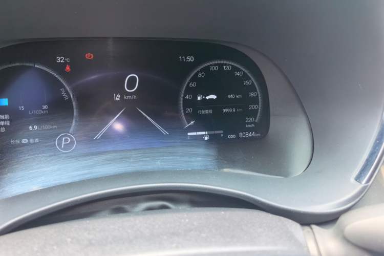 Used Toyota Crown Kluger 2021 2.5L HEV Four-Wheel Drive Flagship Edition Odometer Close Up