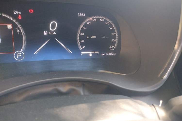 Used Toyota Crown Kluger 2021 2.5L HEV Four-Wheel Drive Premium Edition Odometer Close Up