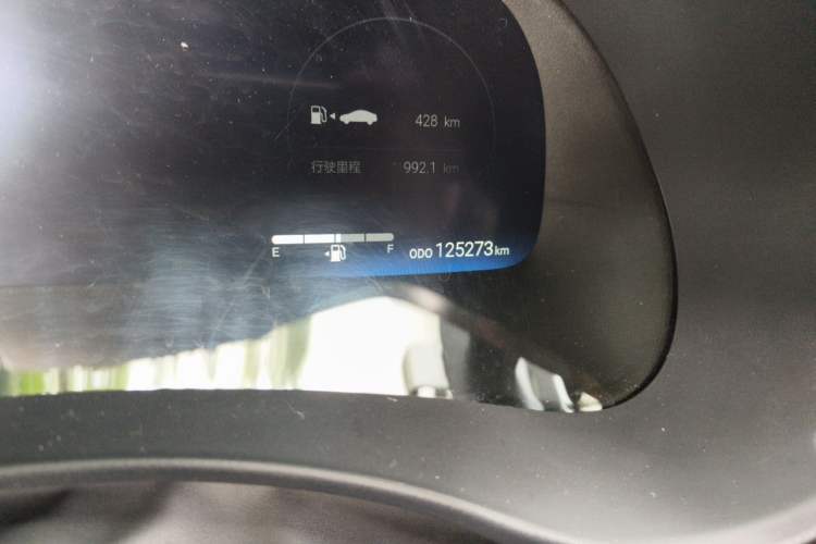 Used Toyota Crown Kluger 2021 2.5L HEV Four-Wheel Drive Premium Edition Odometer Close Up