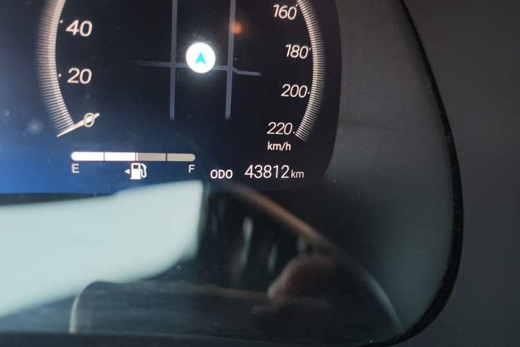 Used Toyota Crown Kluger 2021 2.5L HEV Four-Wheel Drive Flagship Edition Odometer Close Up