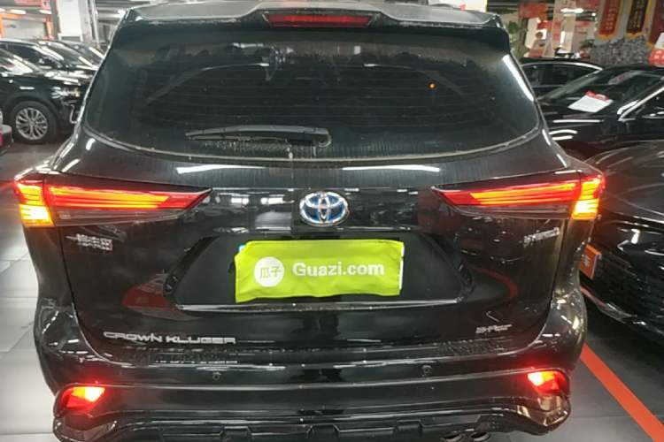 Used Toyota Crown Kluger 2021 2.5L HEV Four-Wheel Drive Luxury Edition Rear