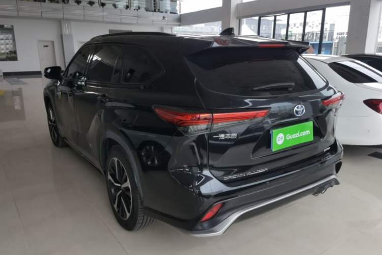 Used Toyota Crown Kluger 2021 2.5L HEV Four-Wheel Drive Luxury Edition Rear Left 45 Deg