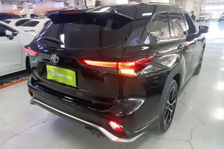 Used Toyota Crown Kluger 2021 2.5L HEV Four-Wheel Drive Luxury Edition Rear Right 45 Deg