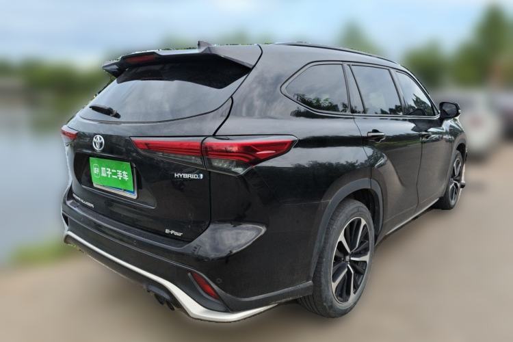 Used Toyota Crown Kluger 2021 2.5L HEV Four-Wheel Drive Premium Edition Rear Right 45 Deg