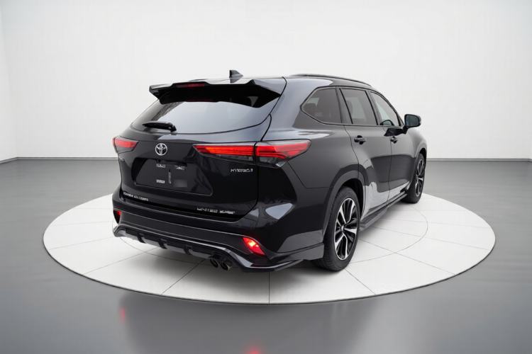 Used Toyota Crown Kluger 2021 2.5L HEV Four-Wheel Drive Flagship Edition Rear Right 45 Deg