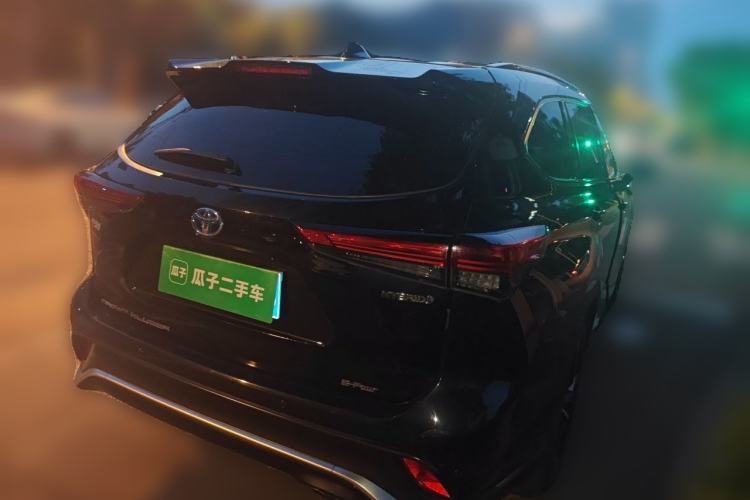 Used Toyota Crown Kluger 2021 2.5L HEV Four-Wheel Drive Luxury Edition Rear Right 45 Deg