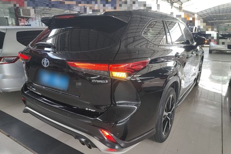 Used Toyota Crown Kluger 2021 2.5L HEV Four-Wheel Drive Luxury Edition Rear Right 45 Deg
