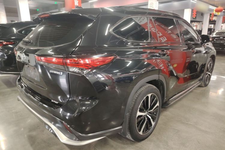 Used Toyota Crown Kluger 2021 2.5L HEV Four-Wheel Drive Luxury Edition Rear Right 45 Deg