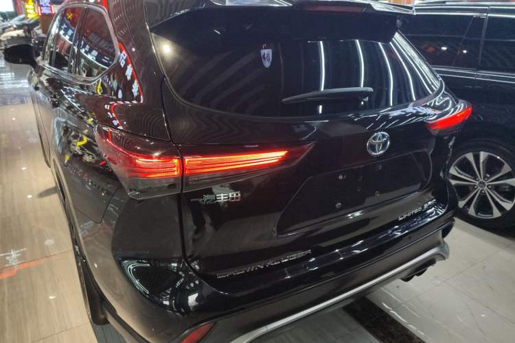 Used Toyota Crown Kluger 2021 2.5L HEV Four-Wheel Drive Flagship Edition Rear