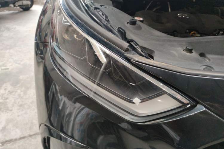 Used Toyota Crown Kluger 2021 2.5L HEV Four-Wheel Drive Premium Edition Right Front Headlight