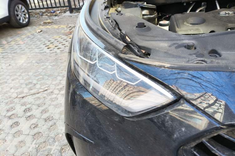 Used Toyota Crown Kluger 2021 2.5L HEV Four-Wheel Drive Premium Edition Right Front Headlight